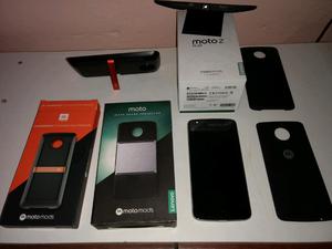 Vendo moto z play + proyector + parlante + bateria