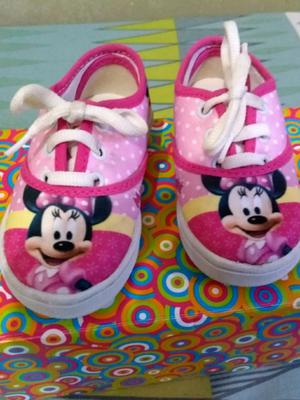Zapatillas Minnie Talle 20