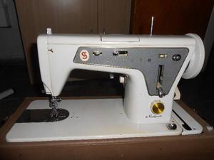 vendo maquina de coser singer multipunto