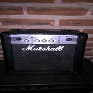 Amplificador Mashall MG 10 CF