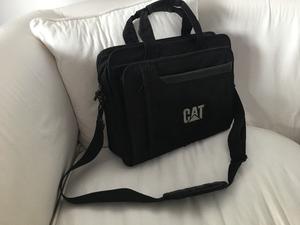 Bolso Cat - Caterpillar: 40X30X10CM - Porta Notebook 