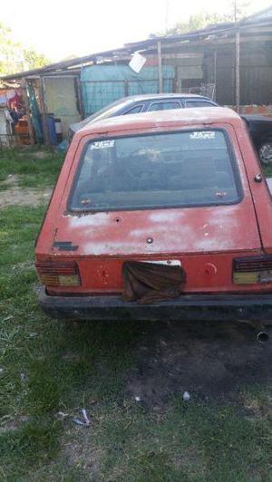 FIAT 147 VENDO O PERMUTO SOLO POR MOTO