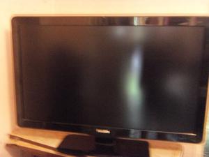 LCD PHILIPS 42", control, impecable