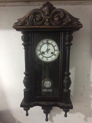 Reloj Antiguo Con Pendulo