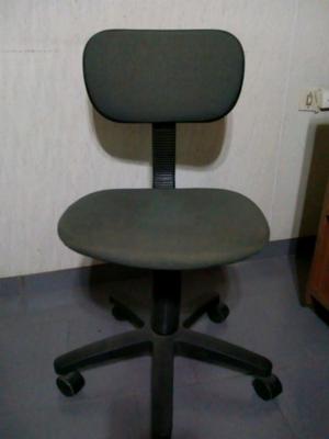 Silla giratoria para escritorio