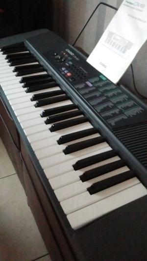 Teclado casio de 4 octavas como nuevo teclas grandes