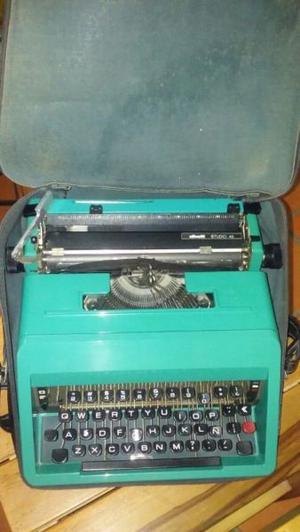 Vendo maquina de escribir marca Royal made in USA y Olivetti