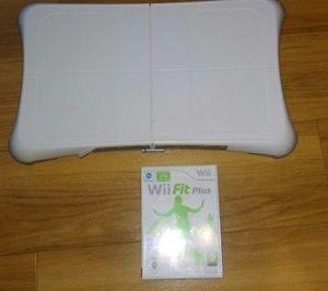 Wii Fit (incluye Wii Balance Board)