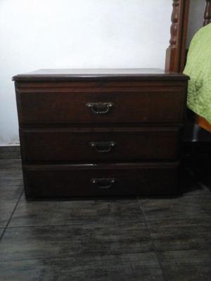 JUEGO DE DORMITORIO DE ALGARROBO