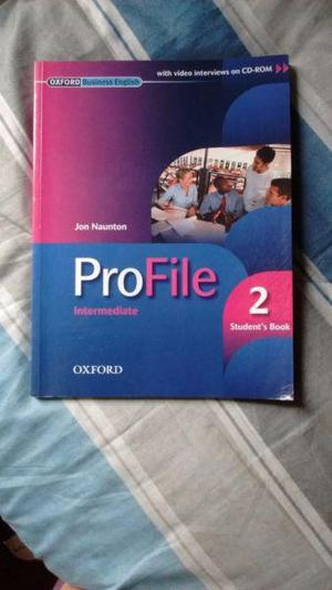 Vendo libro Profile 2 Intermediate Student's book