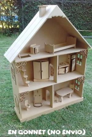 2 CASITAS DE MUÑECAS CON MUEBLECITOS EN FIBROFACIL