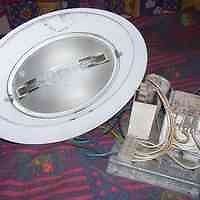 VENDO REFLECTOR PARA EMBUTIR $200. TEL 