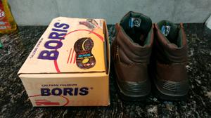 Vendo Botines Boris Nro 46 SIN USO