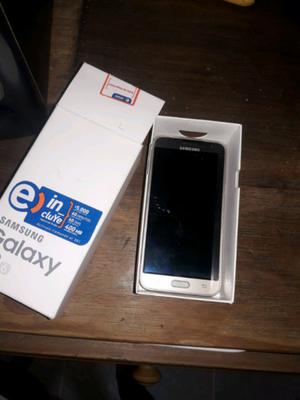Vendo Samsung Galaxy J3 y Blackberry Z10