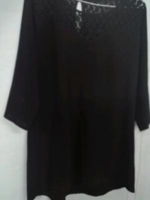 Vestido negro mangas 3/4