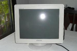 monitor 17 samsung syns master 793 s,