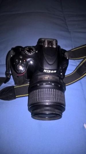 CAMARA NIKON D