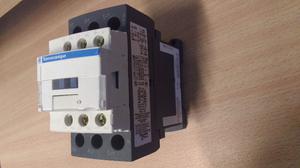 CONTACTOR TRIFASICO 24 VC
