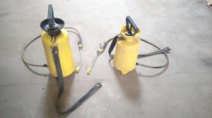 Dos fumigadoras usadas para reparar