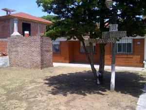 Mar Del Tuyu Centro Casa Chalet cómodo a 2 Cuadras Del Mar,