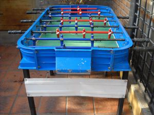 VENDO METEGOL METÁLICO COMERCIAL/RECREATIVO