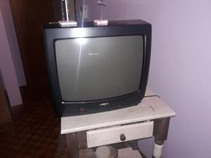 Vendo tv 20 pulgadas. Muy buen estado y en funcionamiento