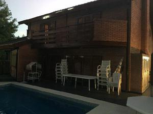 INMOBILIARIA VENDE CASA en CANNING