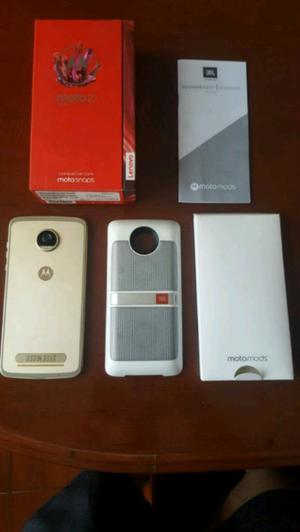 Moto z2 play con mod parlante JBL