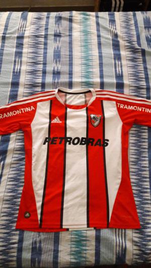 Camiseta de river suplente