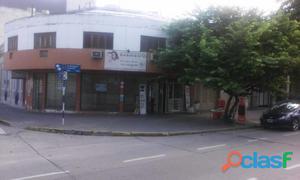 Local en alquiler - Av. Sarmiento