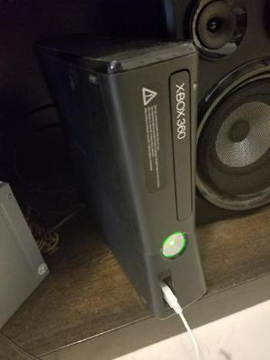 Xbox360 Kinect 4g+2controles+2juegos