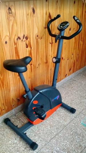 Bicicleta fija magnética Top Fitness