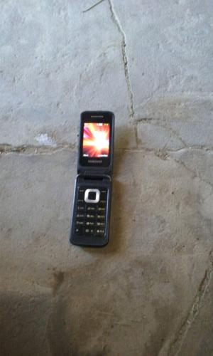 Vendo celular Sansung.