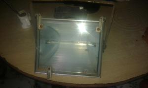 se vende reflector de cancha