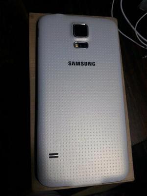 Celular Samsung Galaxy S5 usado como nuevo!
