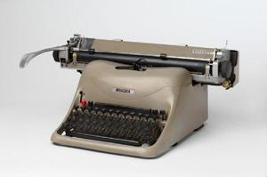 Maquina de escribir Olivetti Lexicon 80