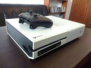 Xbox One 500 Gb + Joystick + 5 Juegos
