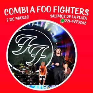 Combi de La Plata a Foo Fighters