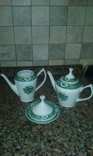 TETERA, CAFETERA Y AZUCARERA PORCELANA POZZANI - HERMOSAS