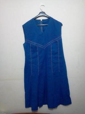 vestido color azul francia sin mangas. estilo retro-vintage