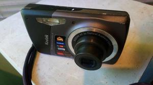 Camara Kodak 14 megapíxeles M531