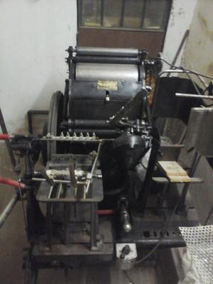 HEIDELBERG (máquina enumeradora y troqueladora)