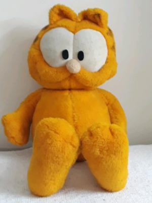 Hermoso garfield gigante