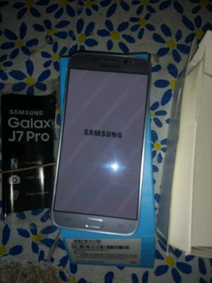 SAMSUNG J7 PRO LIBRE