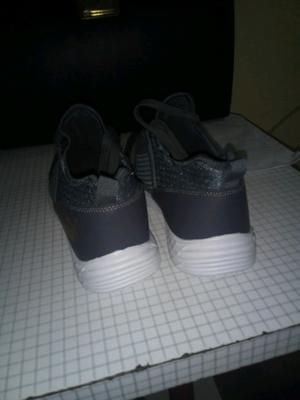 Vendo zapatillas nuevashombre/mujer