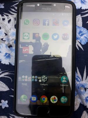 Vendo Moto E4plus