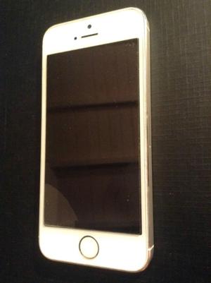 Apple Iphone 5s 32 Gb Con Cable Cargador Liberado