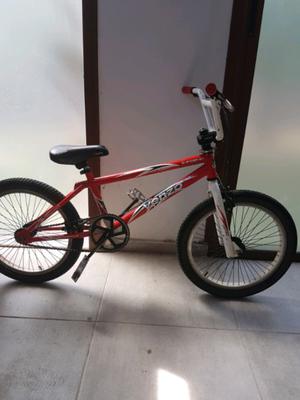 Bicicleta BMX Venzo