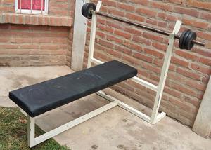 Gimnasio y pesas completo