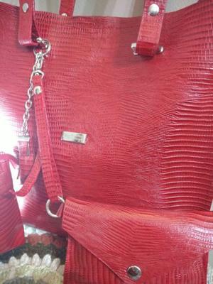 Cartera cuero croco rojo